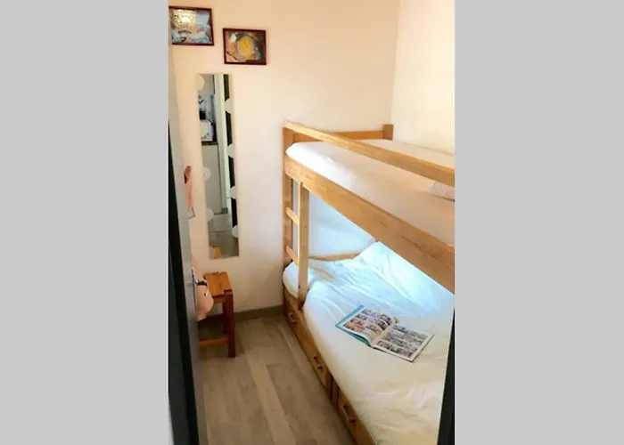 Дом отдыха Maison Avec Jardinet, Piscine Commune A Ocean Лакано