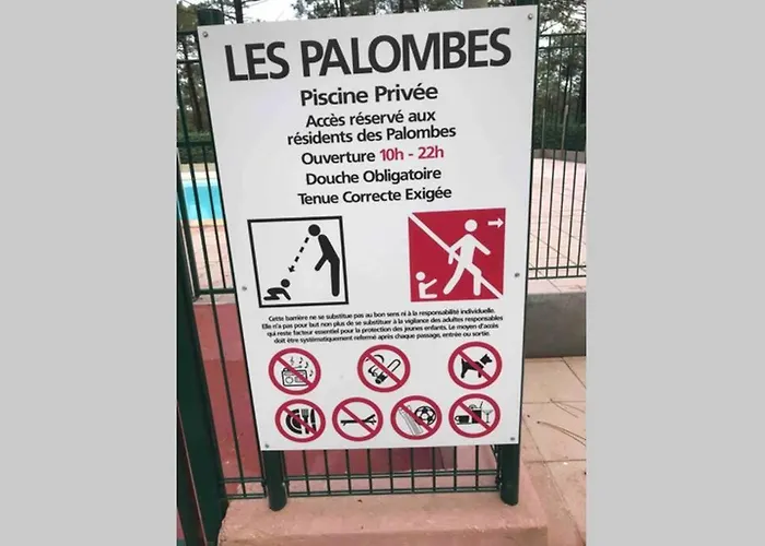 Maison Avec Jardinet, Piscine Commune A Ocean Дом отдыха *