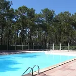 Nyaraló Maison Avec Jardinet, Piscine Commune A Ocean *