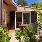 Nyaraló Maison Avec Jardinet, Piscine Commune A Ocean Lacanau